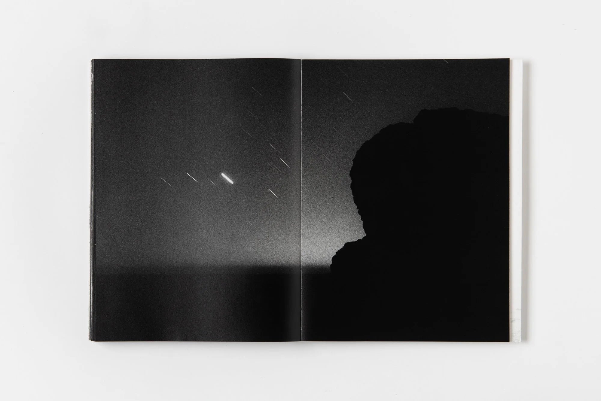 Hendrik Paul - Dark Light