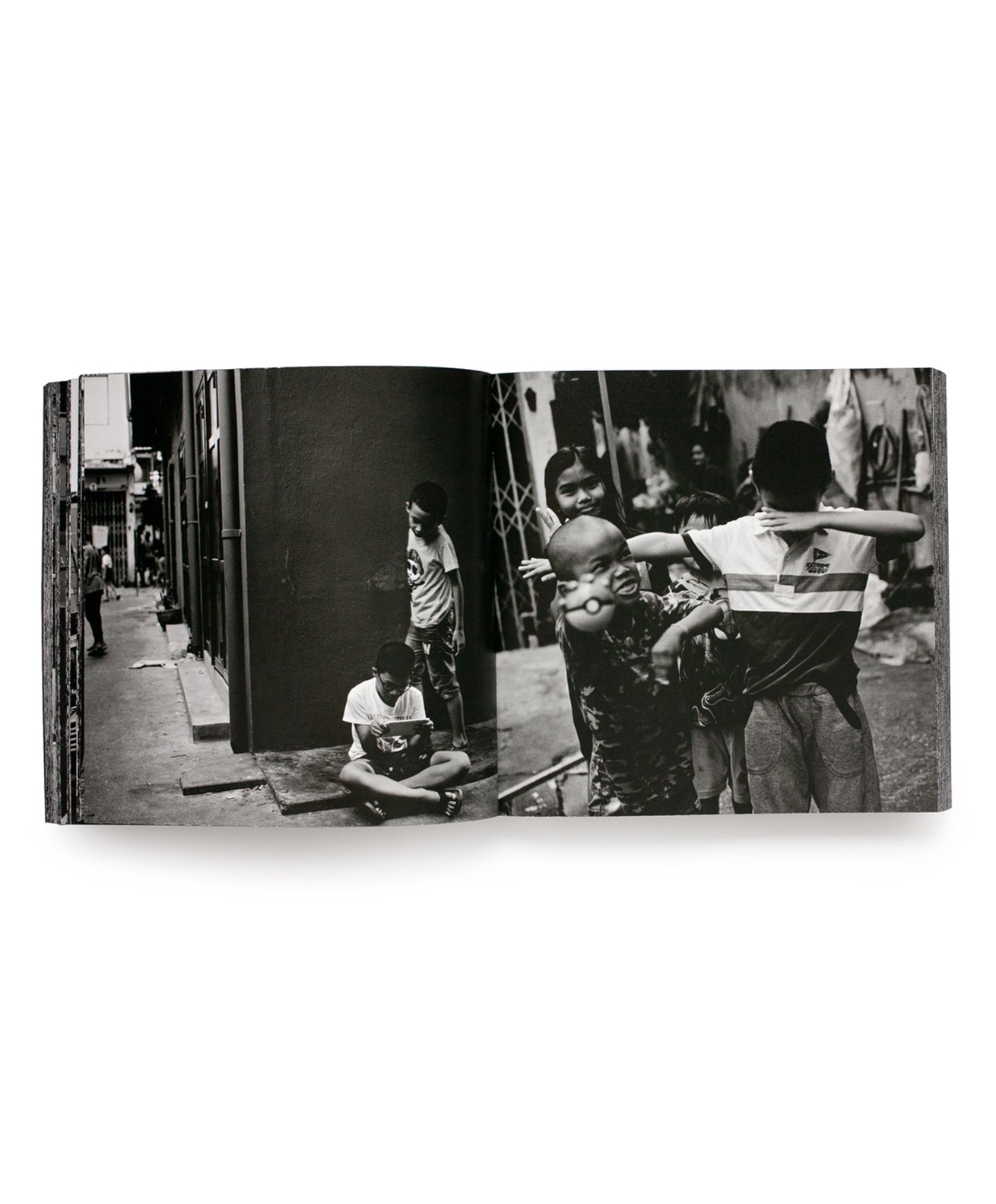 SHUNJI DODO - A CITY AGLOW