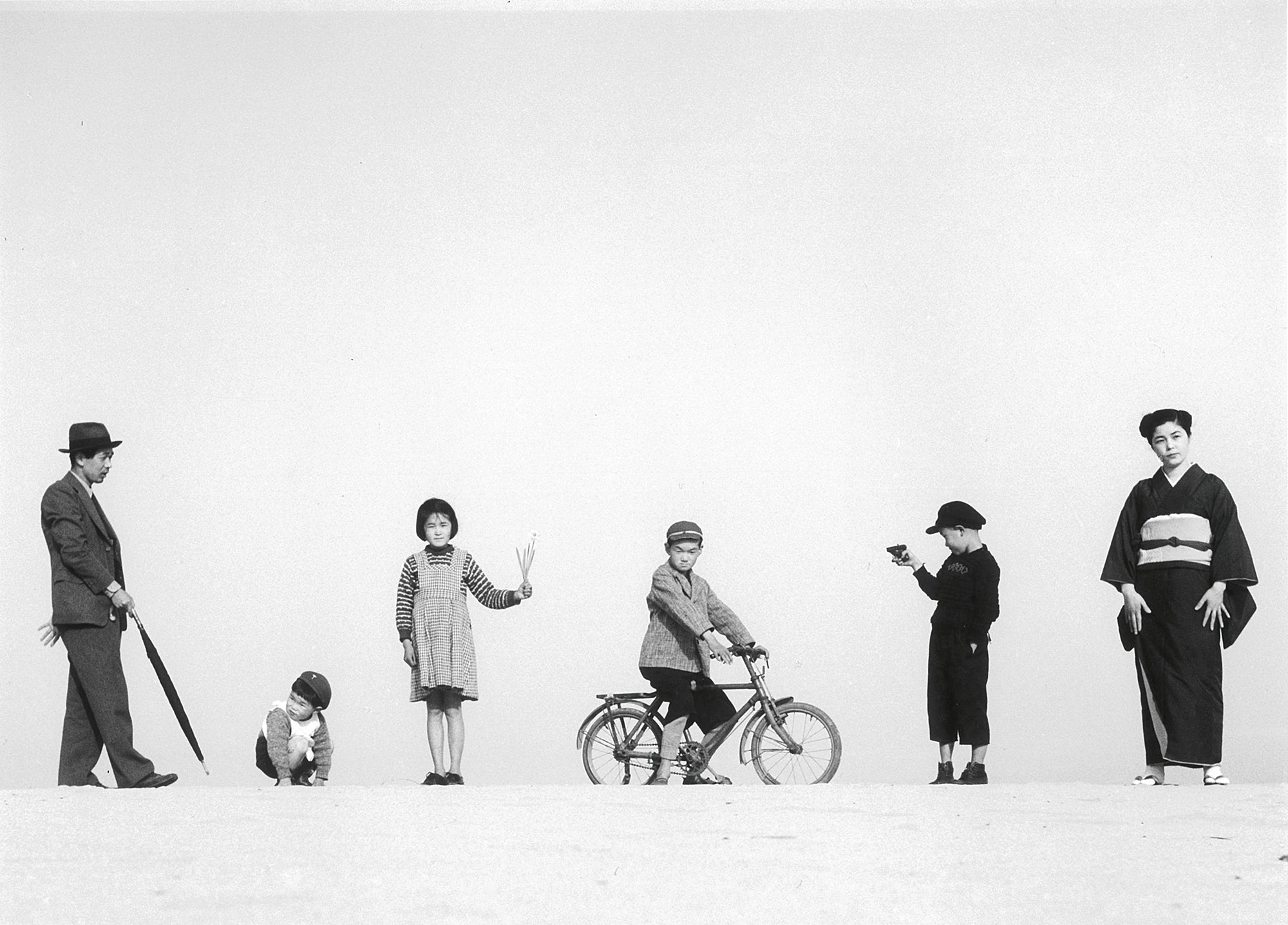 軌道回帰　SHOJI UEDA 軌道回帰 -Shoji Ueda Polaroid 35mm Photo Album- - 植田 正治