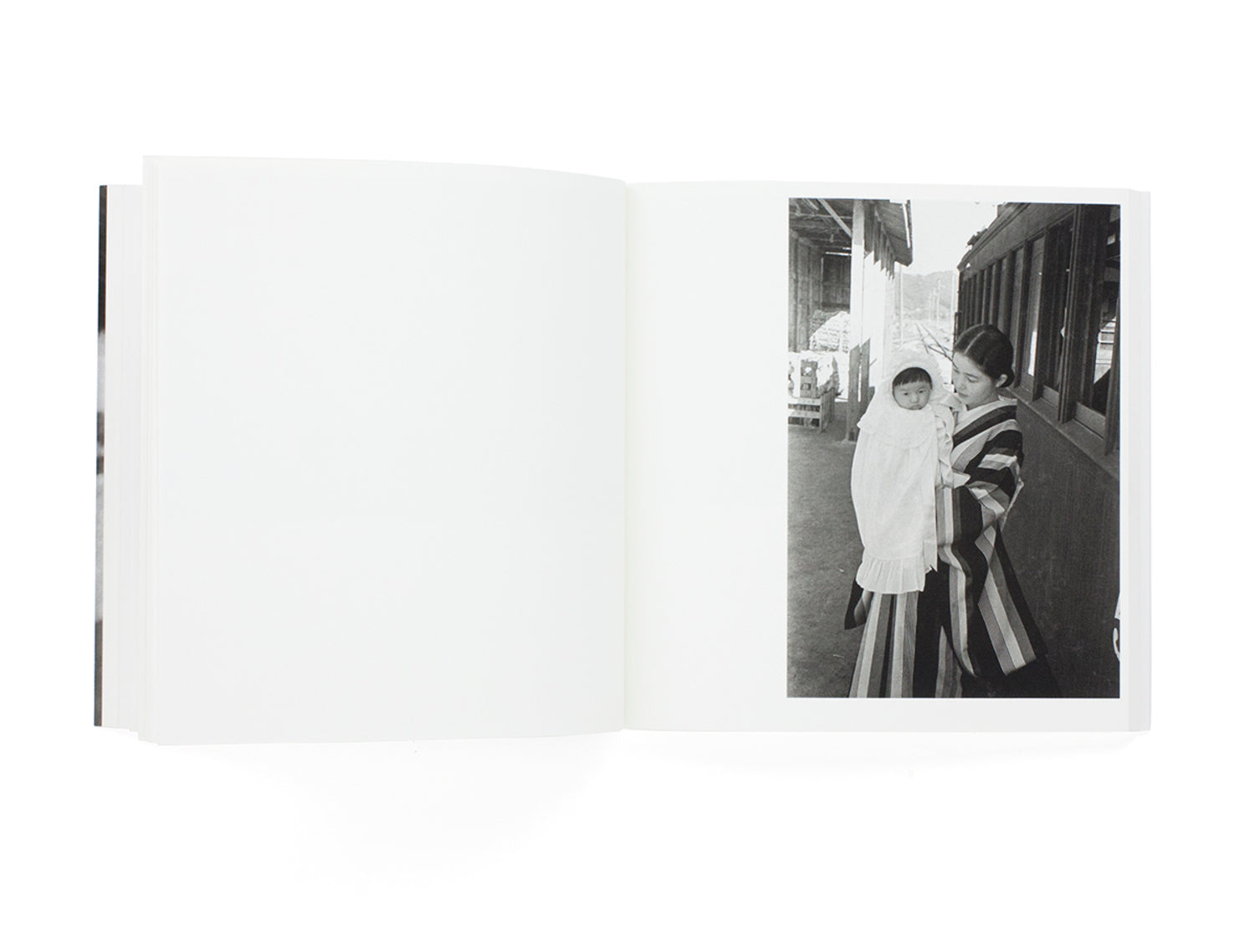 Shoji Ueda : An Album ; The Everlasting Story