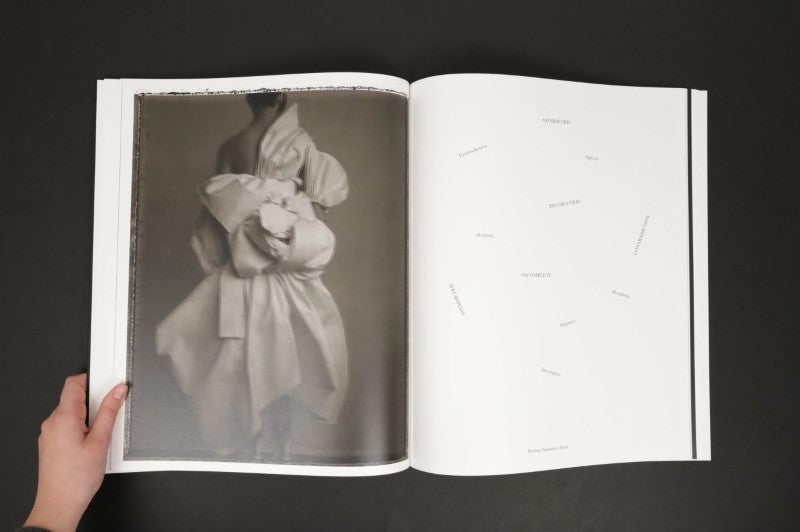 Yohji Yamamoto, Sarah Moon - Dialogue