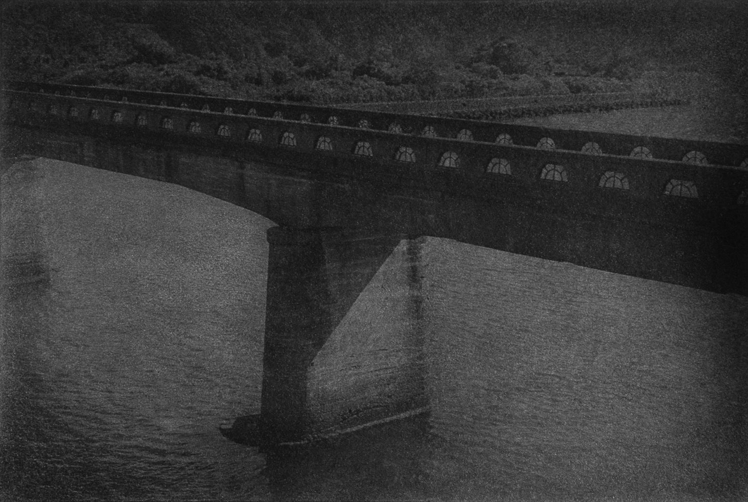 橋  Bridge
