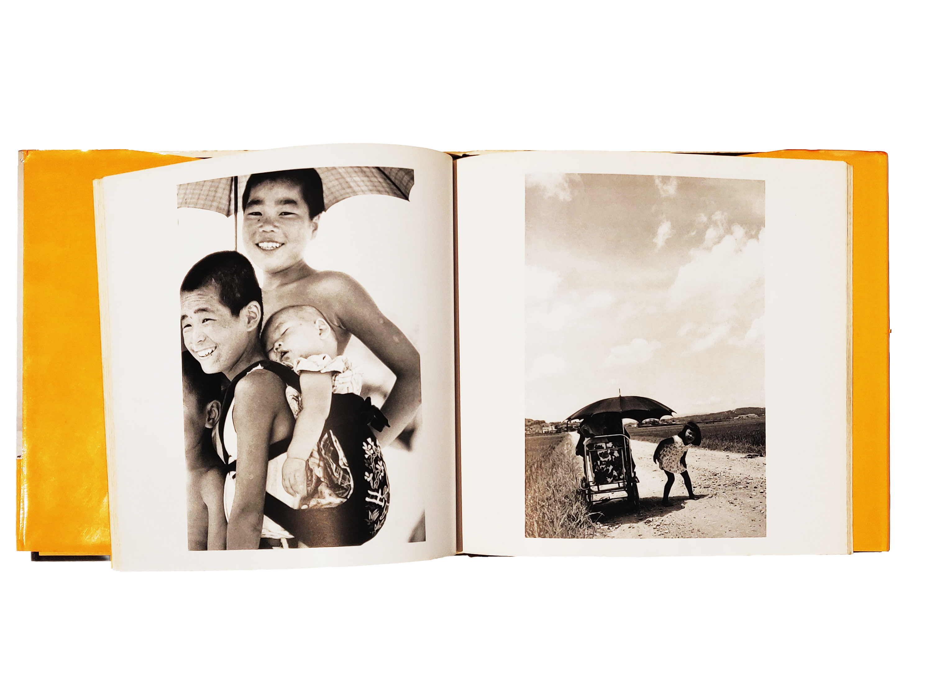 Shoji Ueda - Sand Dunes/Season of the Children