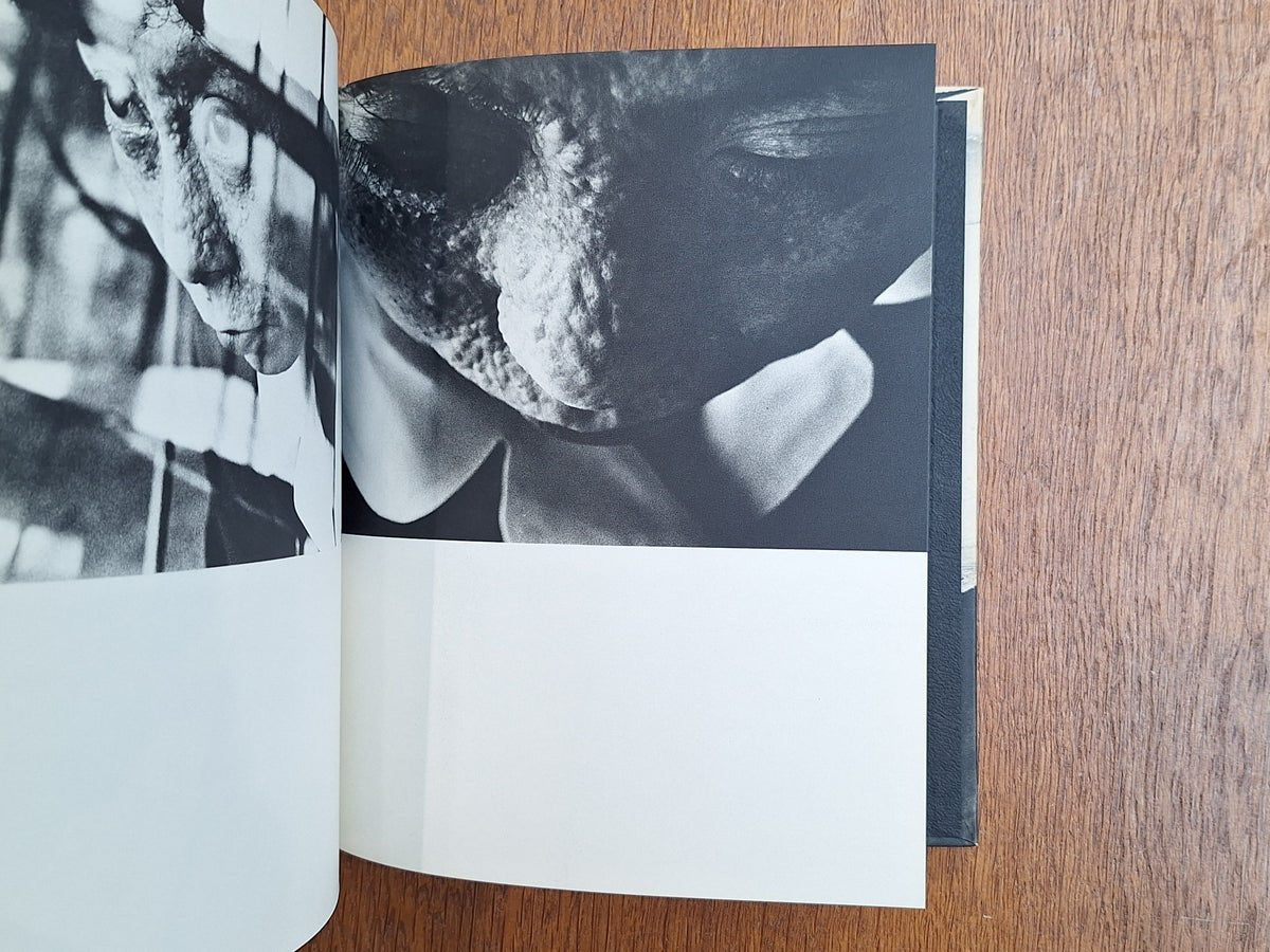 Shomei Tomatsu - <11：02> Nagasaki