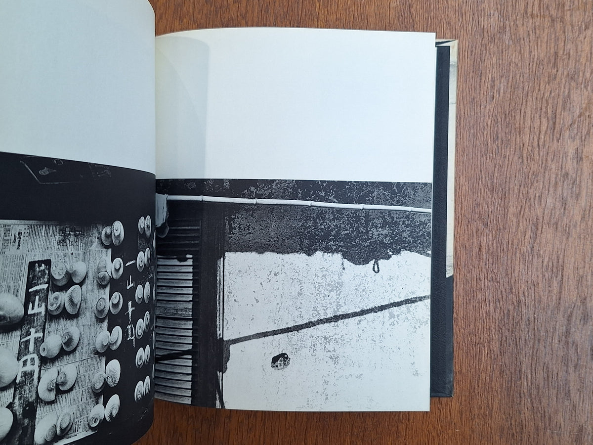 Shomei Tomatsu - <11：02> Nagasaki