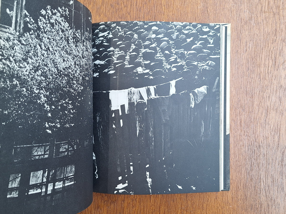 Shomei Tomatsu - <11：02> Nagasaki