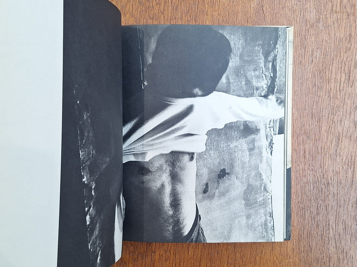 Shomei Tomatsu - <11：02> Nagasaki