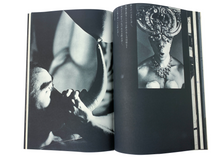 Charger l&#39;image dans la galerie, Eikoh Hosoe - Muerto Por Las Rosas
