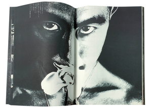 Eikoh Hosoe - Muerto Por Las Rosas