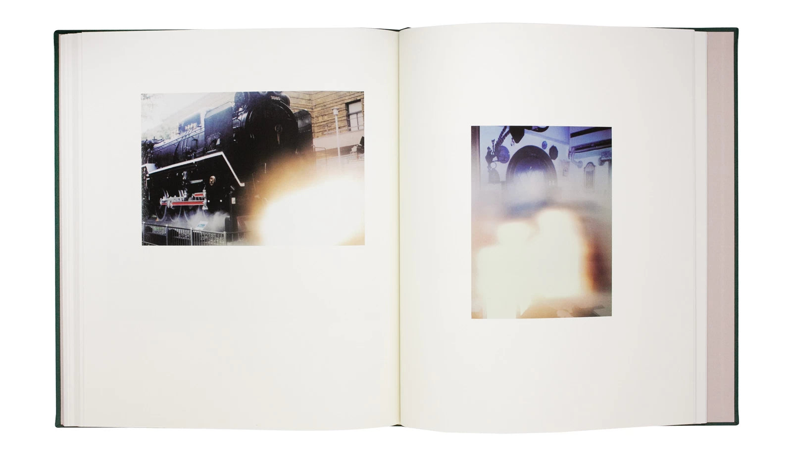 Yoshiyuki Okuyama - Photographs