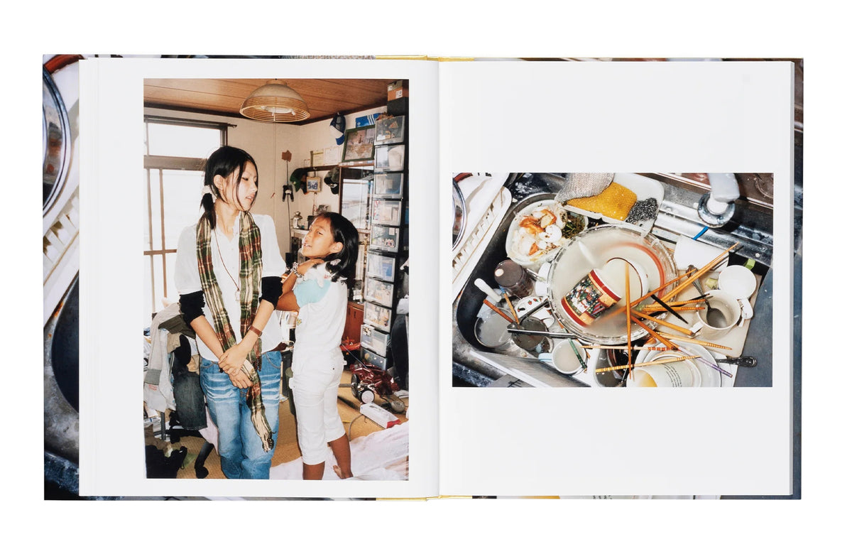 Motoyuki Daifu - My Family Is A Pubis So I Cover Them In Pretty Panties