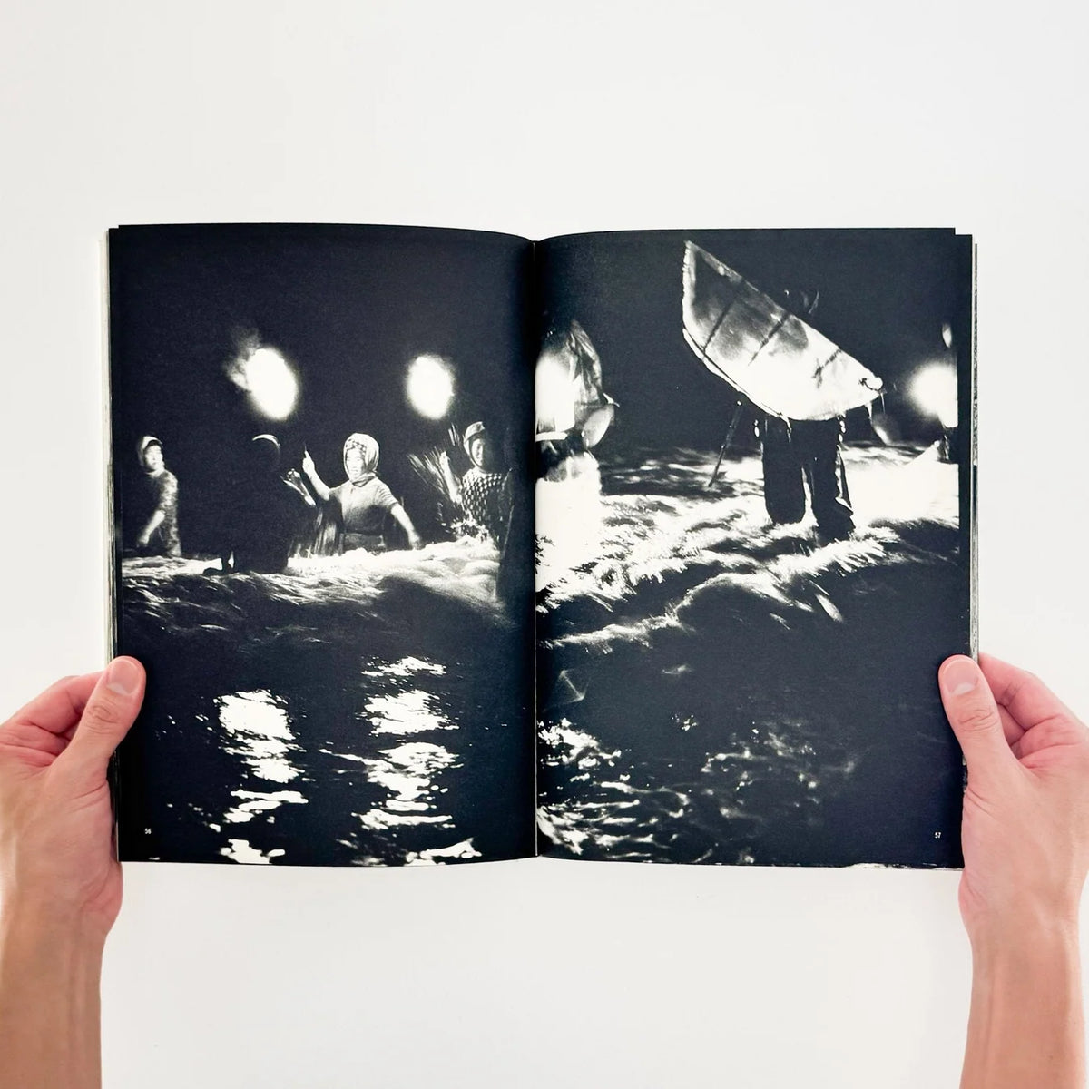 Yoshiro Koseki - Kujukurihama (People Living by the Sea)