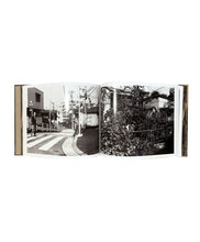 Load image into Gallery viewer, ARAKI NOBUYOSHI - SEIKIMATSU NO SHASHIN (Photographs from the End of the Century)