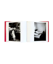 Charger l&#39;image dans la galerie, Nobuyoshi Araki - Yoko My Love