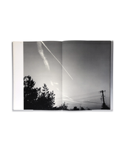 Charger l&#39;image dans la galerie, Nobuyoshi Araki - Skyscapes