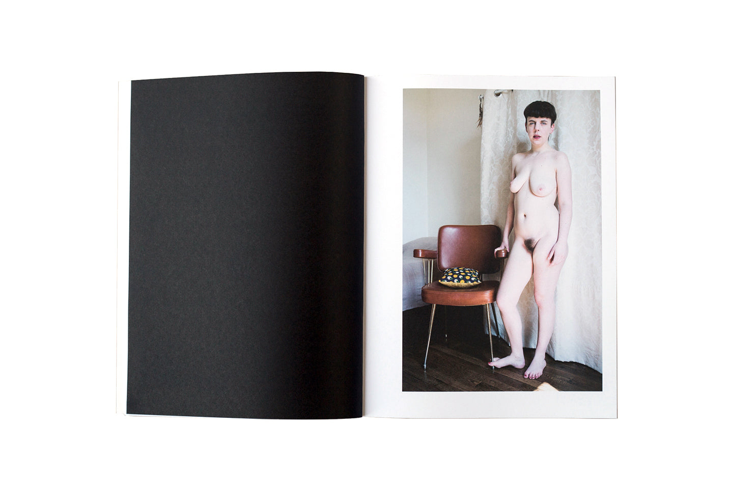 Emilie Hallard - Les Corps Incorruptibles