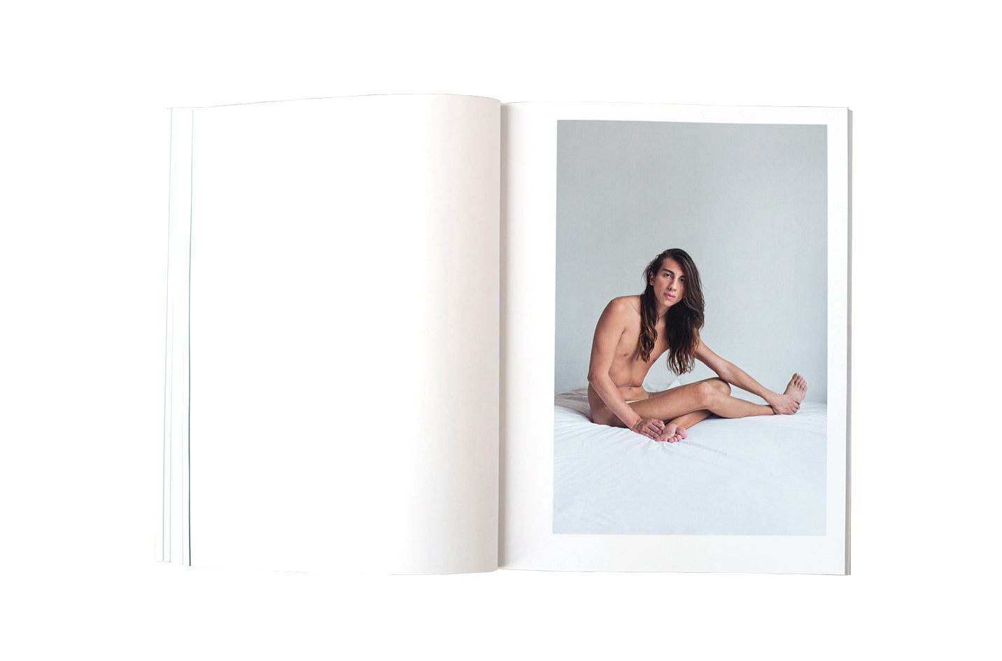 Emilie Hallard - Les Corps Incorruptibles