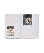 Load image into Gallery viewer, JULIE COCKBURN - Stickybeak