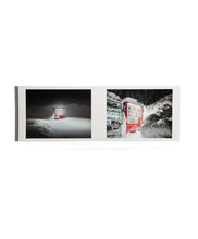 Charger l&#39;image dans la galerie, Eiji Ohashi - Roadside Lights Seasons : Winter