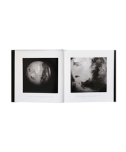 Load image into Gallery viewer, Jean-Pierre Bibring &amp; Hanns Zischler - The Comet, The Voyage of Rosetta