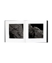 Load image into Gallery viewer, Jean-Pierre Bibring &amp; Hanns Zischler - The Comet, The Voyage of Rosetta